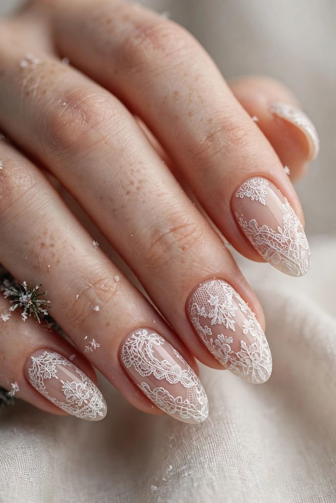 White Lace Pattern nail design